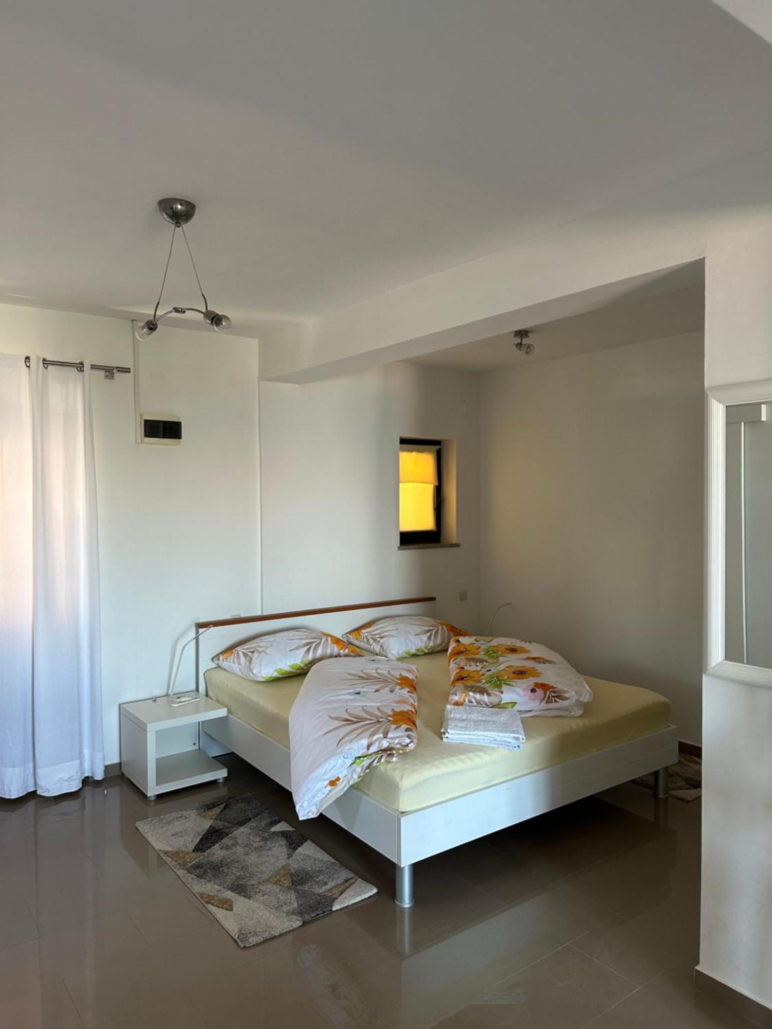 Villa Beba - Apartments Сень Экстерьер фото